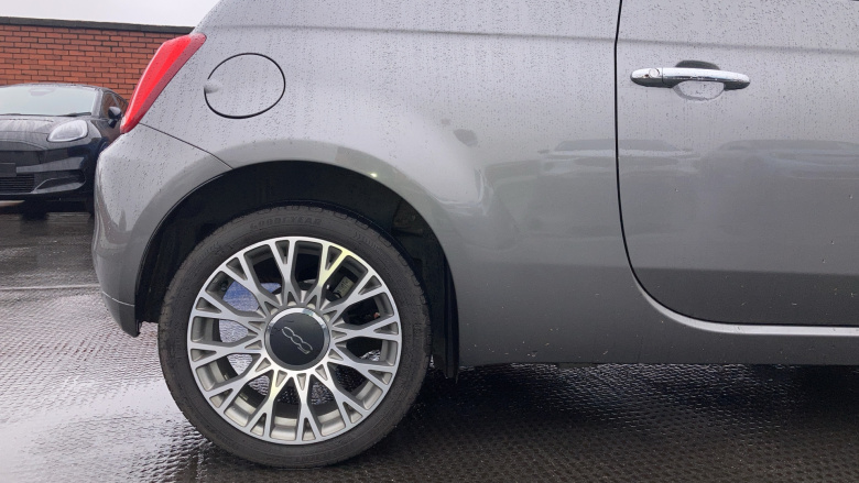 Fiat 500 1.0 Mild Hybrid Dolcevita [Part Leather] 3dr Petrol Hatchback